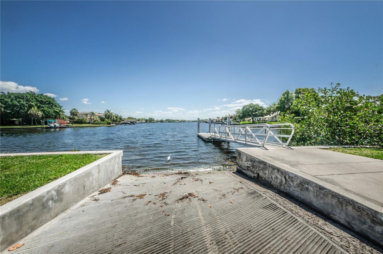 262 40 Avenue Ne, Saint Petersburg, FL 33703 Photo