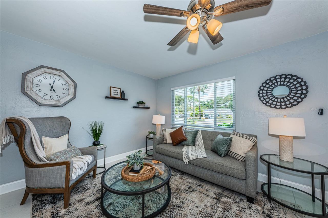 262 40 Avenue Ne, Saint Petersburg, FL 33703 Photo