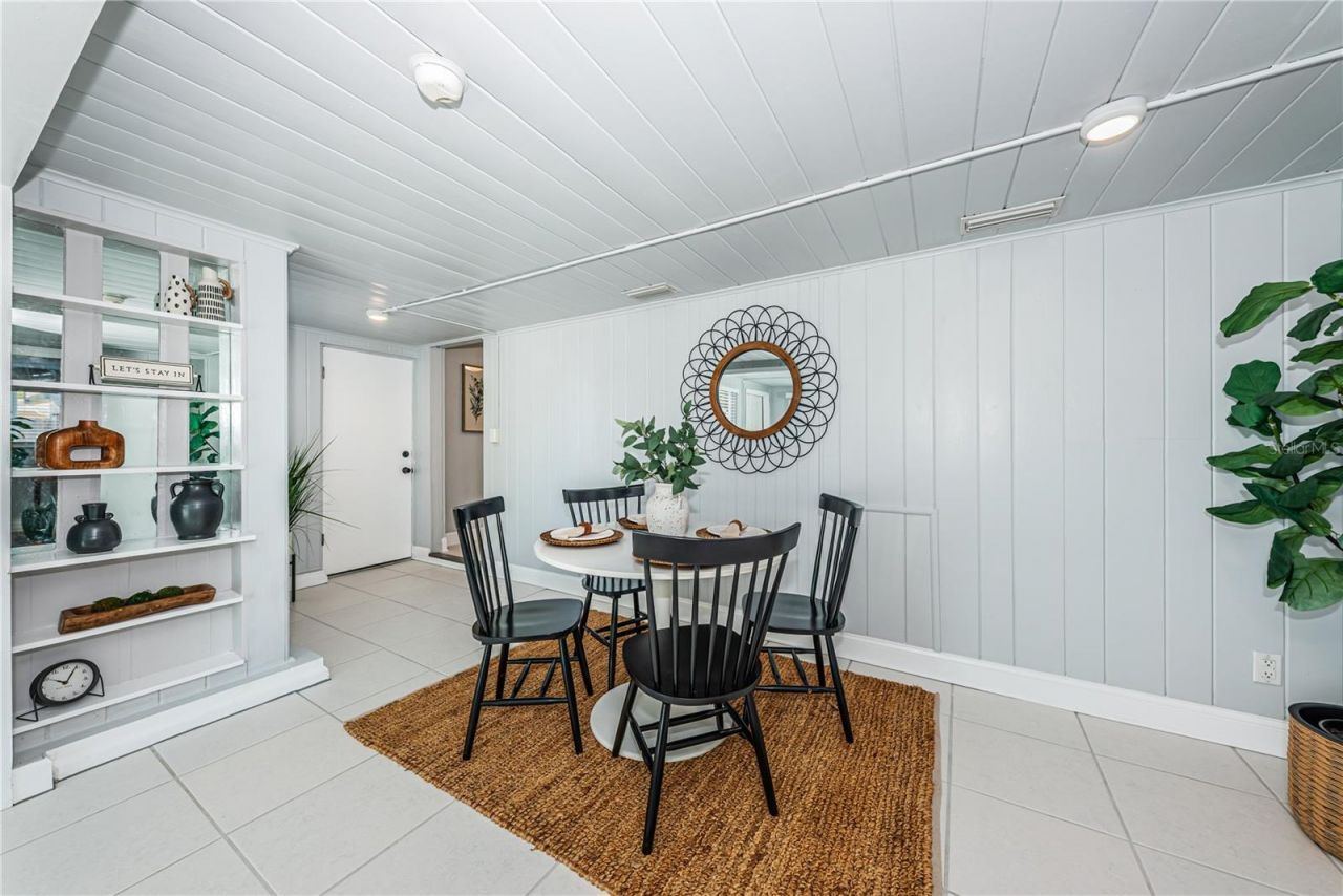 262 40 Avenue Ne, Saint Petersburg, FL 33703 Photo