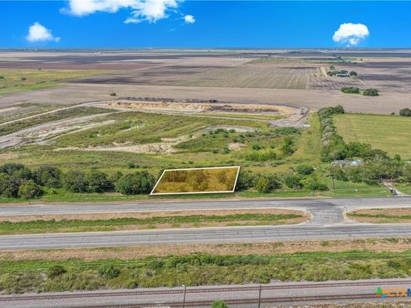 000 U S Hwy 87, Victoria, TX 77905