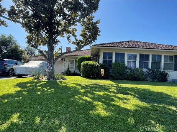 1385 Belhaven, San Marino, CA 91108