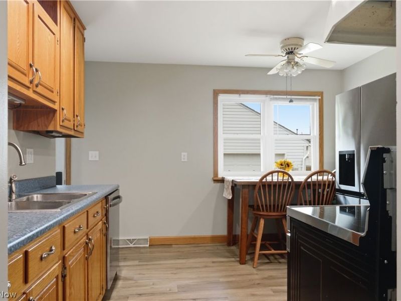 1136 Parkside Avenue, Alliance, OH 44601 Photo 3