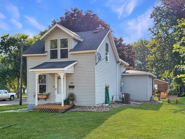 284 2nd Street , Tracy, MN 56175