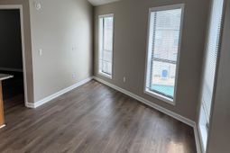 417 Tree Top Ct.  photo 4