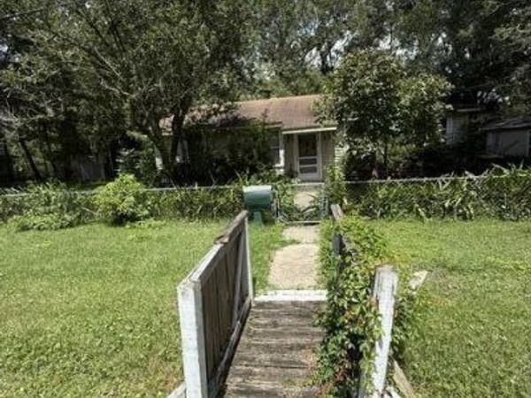 4745 SHIRLEY Avenue, Jacksonville, FL 32210