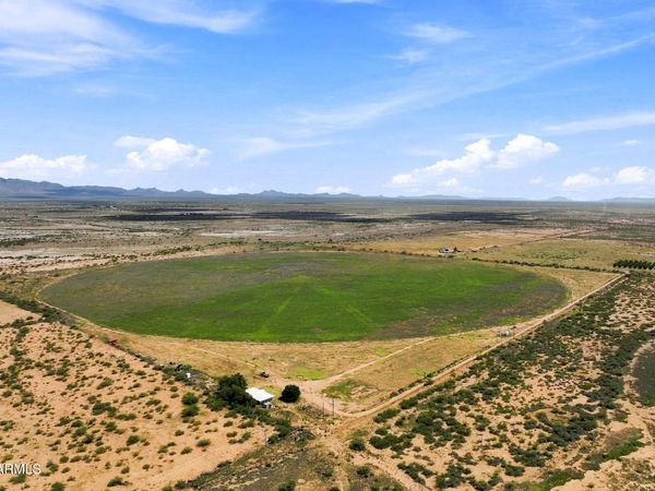 4842 W Gleeson Road, Unit --, Elfrida, AZ 85610