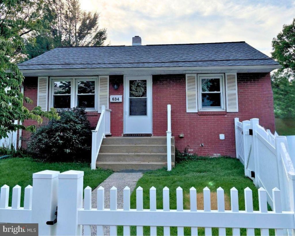 634 N MONROE STREET , MEDIA, PA 19063