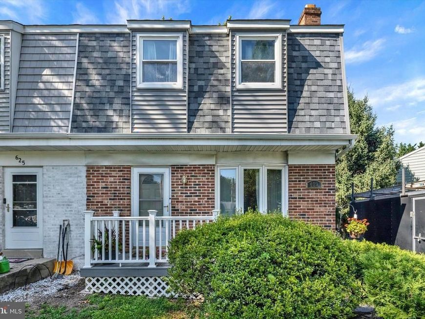 623 Holly Drive , Pottstown, PA 19464 Main Photo
