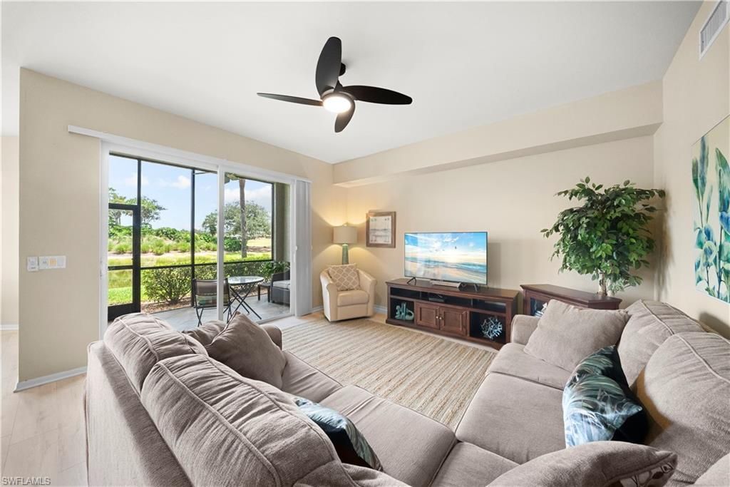 10290 Heritage Bay Blvd , Unit 3215, Naples, FL 34120 Photo