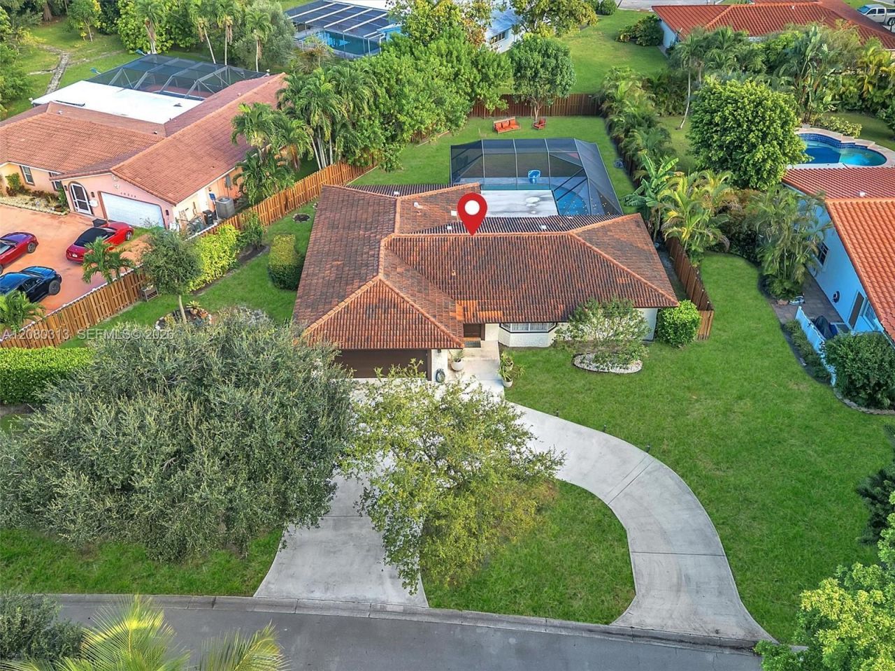 10305 NW 42nd Dr, Coral Springs, FL 33065 Photo