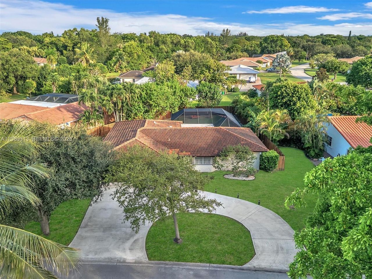 10305 NW 42nd Dr, Coral Springs, FL 33065 Photo