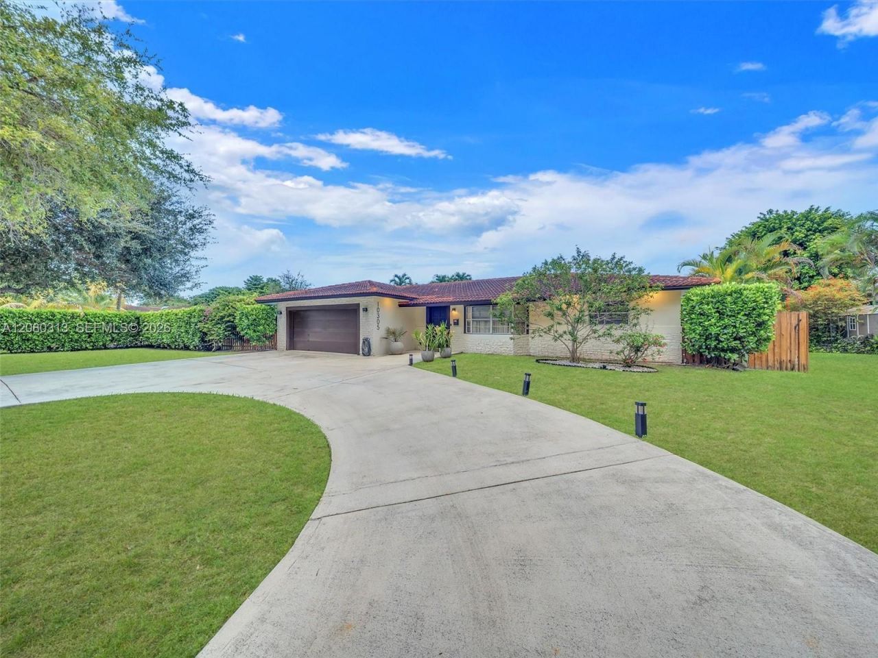 10305 NW 42nd Dr, Coral Springs, FL 33065 Photo