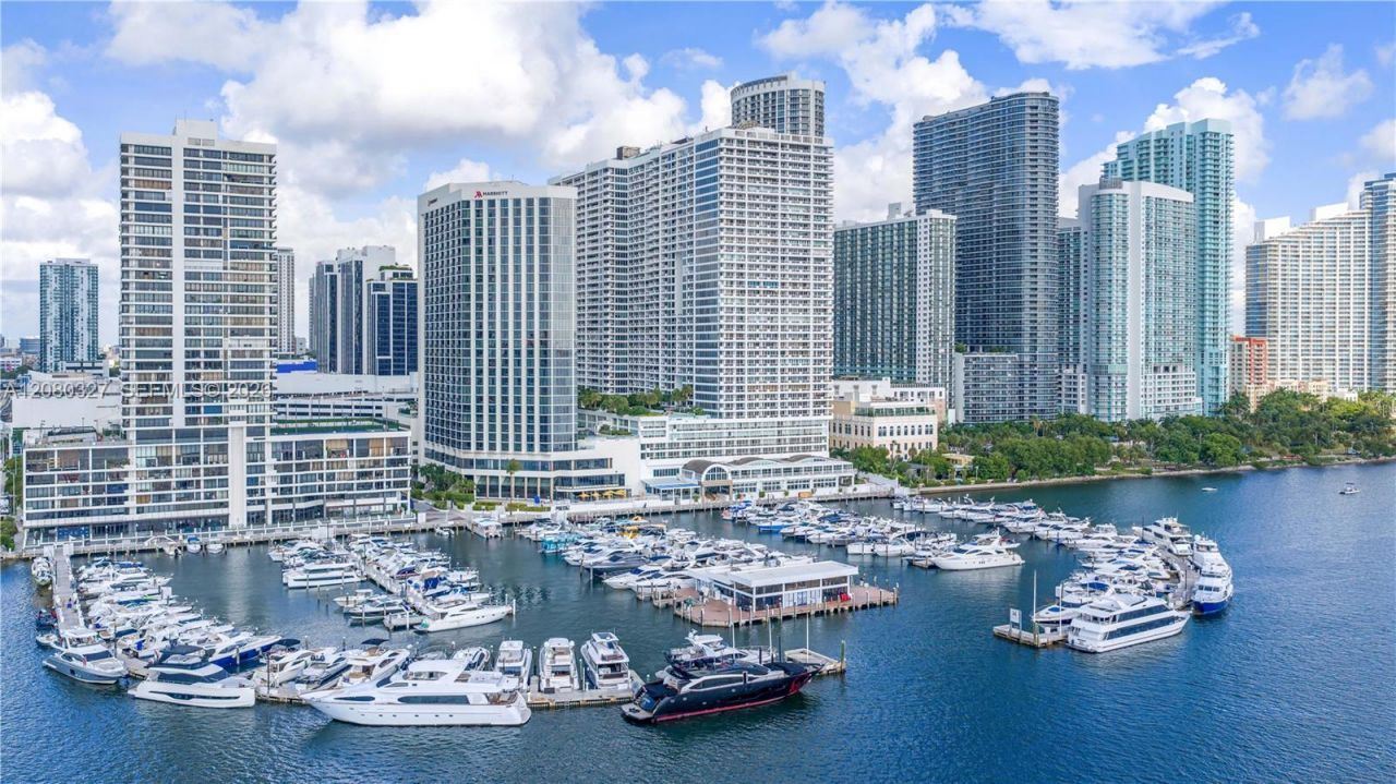 1717 N Bayshore Dr , Unit A-1541, Miami, FL 33132 Photo