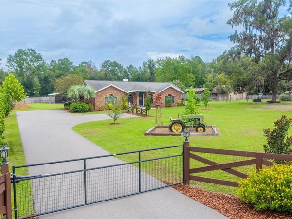 11255 W COUNTY ROAD 18, LAKE BUTLER, FL 32054