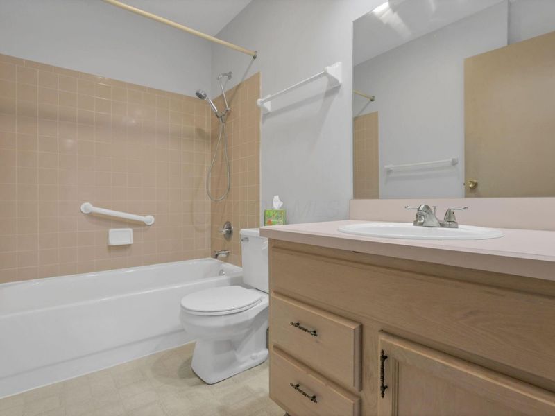 5800 Locbury Lane, Dublin, OH 43016 Photo 24