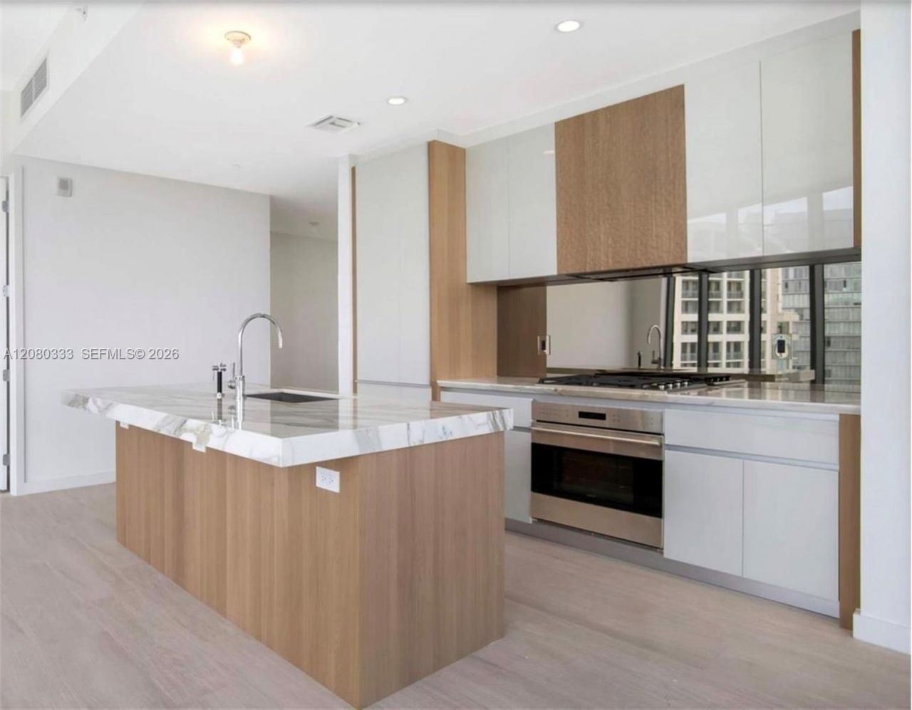 2831 S Bayshore Dr , Unit 1105, Miami, FL 33133 Photo