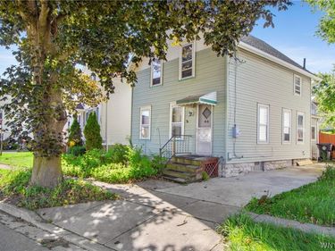 44 Saint John Street, Lancaster, NY 14086