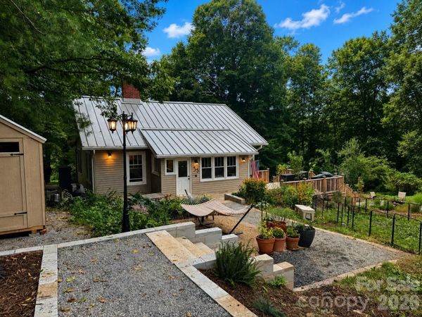 55 Beaman Road, Marion, NC 28752