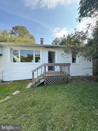 2042 CONOWINGO ROAD, RISING SUN, MD 21911