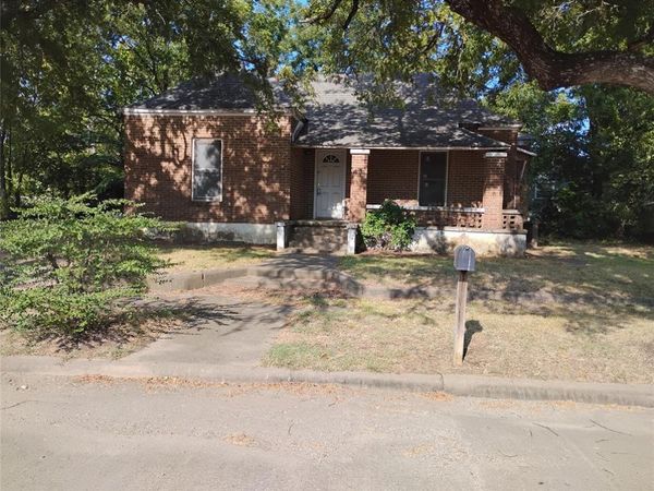 615 N Mirick Avenue, Denison, TX 75020