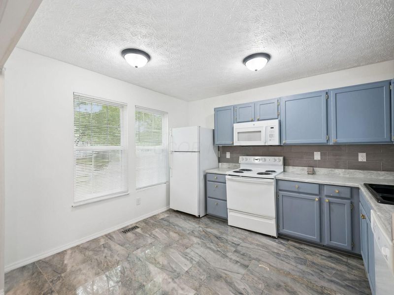 6900 Brockland Drive, Reynoldsburg, OH 43068 Photo 5