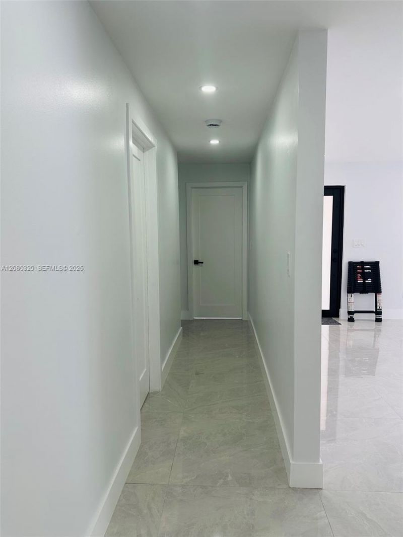 11870 SW 5th St , Unit 1, Miami, FL 33184 Photo
