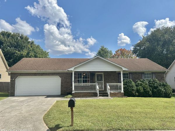 622 Whitesburg Drive, Knoxville, TN 37918