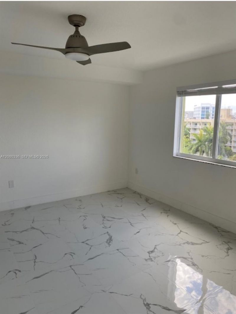 816 NW 11th St, Unit 902, Miami, FL 33136 Photo