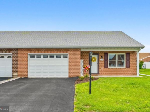 143 BUTTERCUP DRIVE , HAGERSTOWN, MD 21740