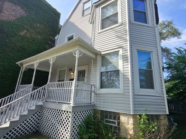 2050 E 73rd Street, Chicago, IL 60649