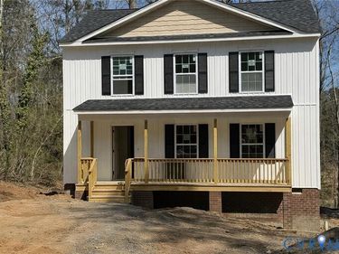 432 Riverside Dr Drive, Lanexa, VA 23089