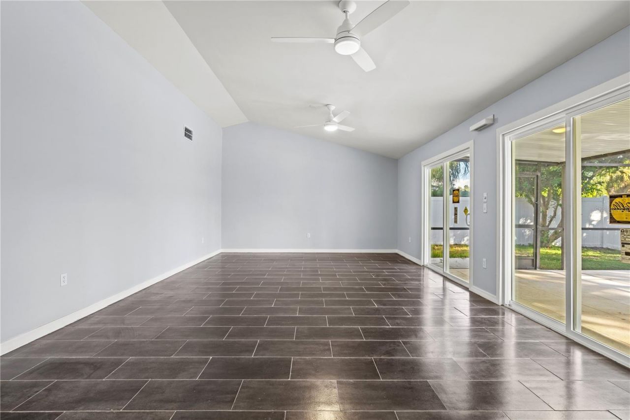 6617 Mauna Loa Boulevard, Sarasota, FL 34241 Photo