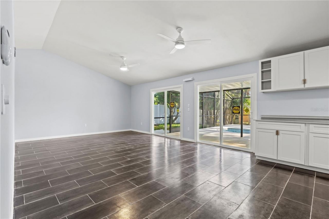 6617 Mauna Loa Boulevard, Sarasota, FL 34241 Photo