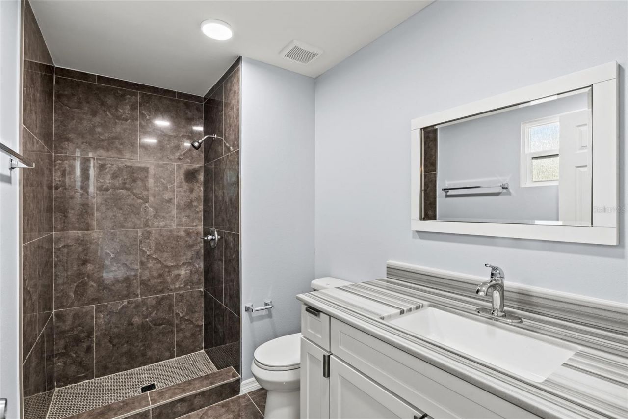 6617 Mauna Loa Boulevard, Sarasota, FL 34241 Photo