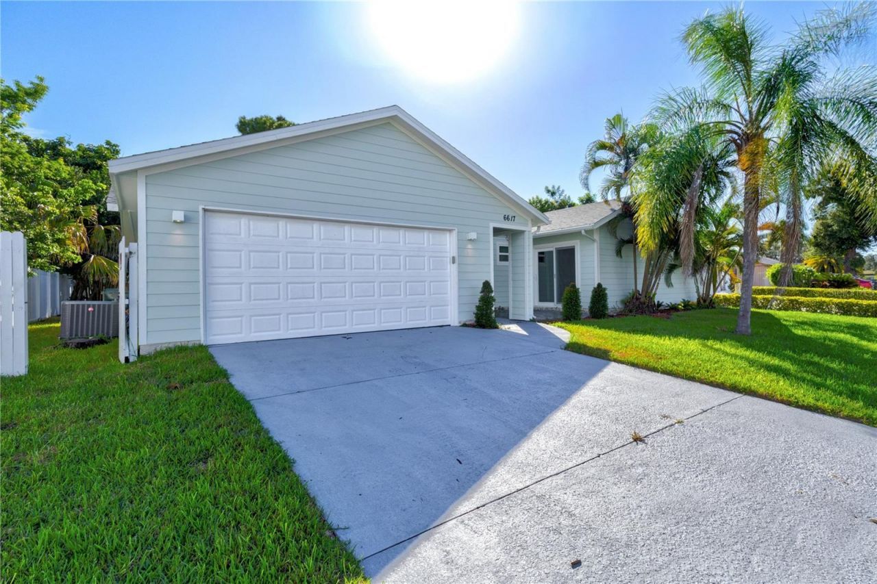 6617 Mauna Loa Boulevard, Sarasota, FL 34241 Photo