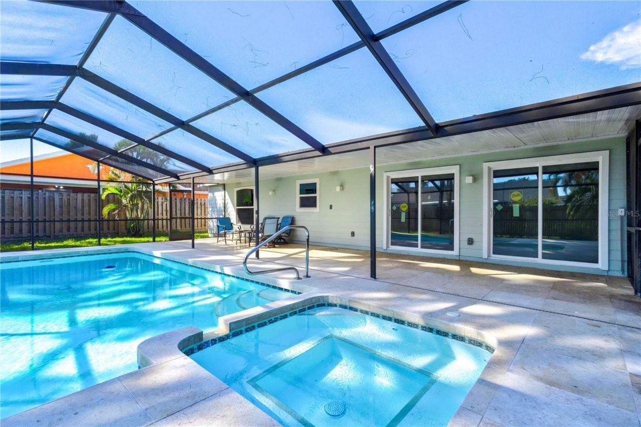 6617 Mauna Loa Boulevard, Sarasota, FL 34241 Photo