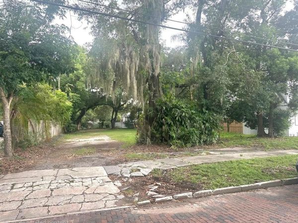 724 PUTNAM AVENUE , ORLANDO, FL 32804