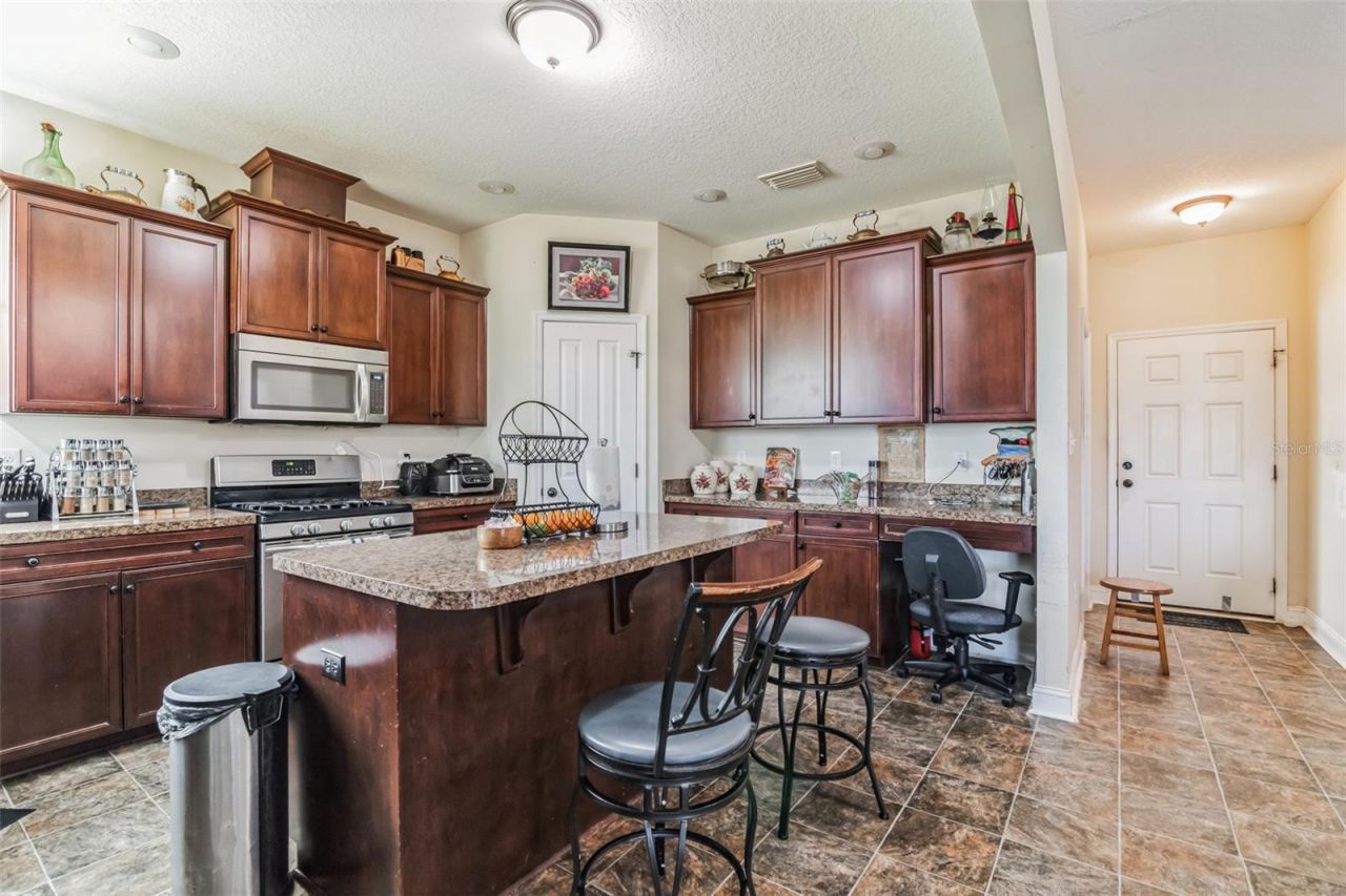 732 SE Side Wheel Trail, Lee, FL 32059 Photo