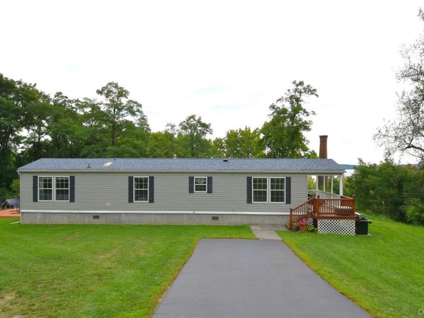 200 Willow Street , Kingston, NY 12401