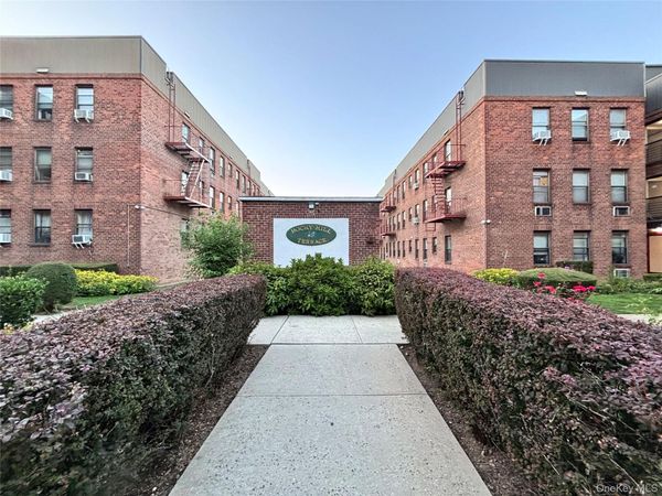215-27 48th Avenue , Unit 1B, Bayside, NY 11364