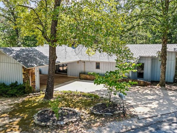 20 Basildon Drive, Bella Vista, AR 72715