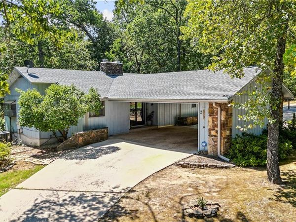 20 Basildon Drive , Bella Vista, AR 72715