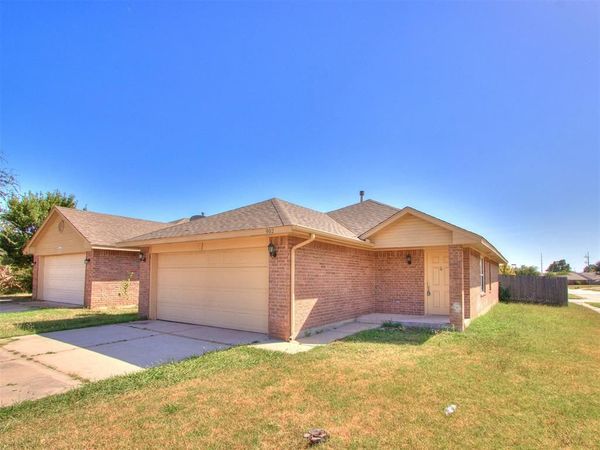 902 Beaumont Square, Norman, OK 73071