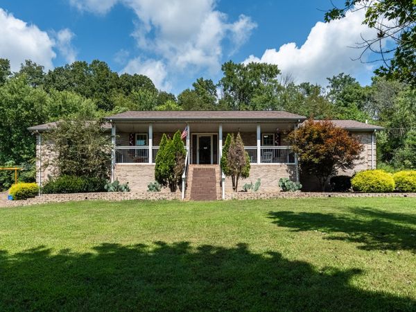 3720 Long Hollow Pike , Goodlettsville, TN 37072