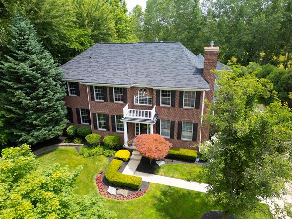 613 Aylesbury Court, Canton, MI 48187