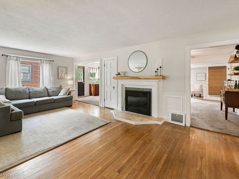 2223 Broad Avenue NW, Canton, OH 44708 Photo 2