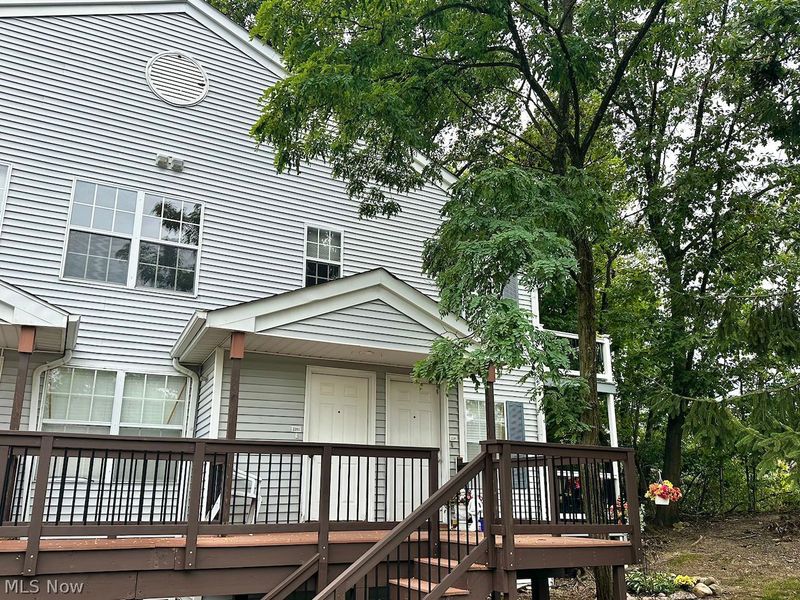 2202 Stoney Run Trail, Unit 2202, Broadview Heights, OH 44147 Photo 1