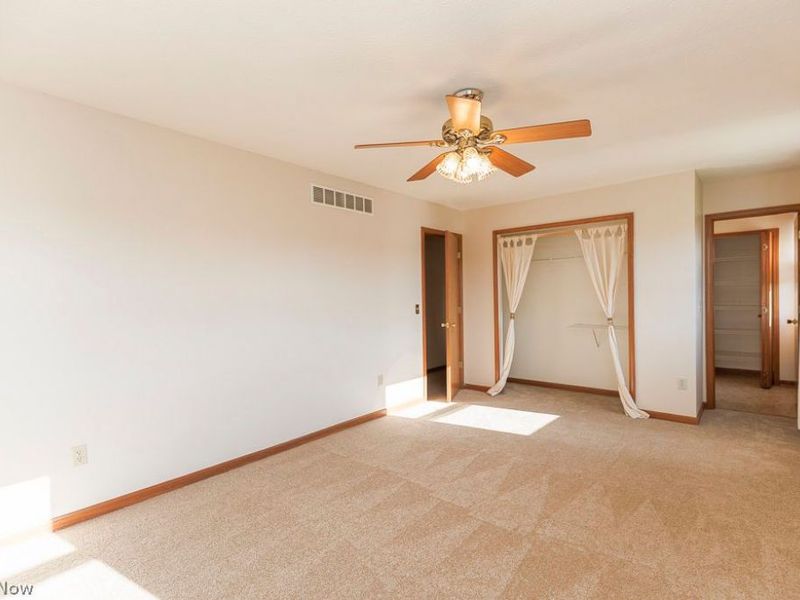 125 Queen Anne Circle, Elyria, OH 44035 Photo 27