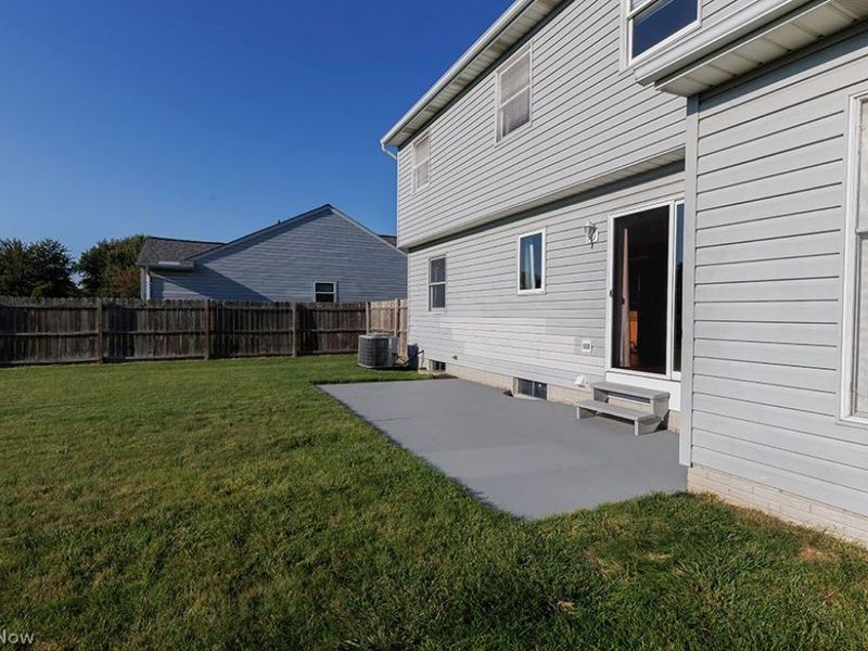 125 Queen Anne Circle, Elyria, OH 44035 Photo 38