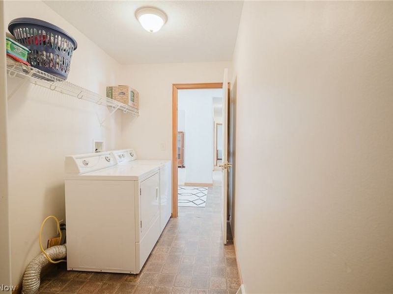 6041 Ridge Run Dr. NW, Warren, OH 44481 Photo 11
